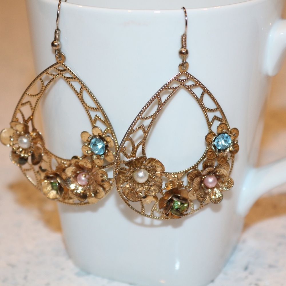 Gold Floral Dangle Earrings with jeweled flower